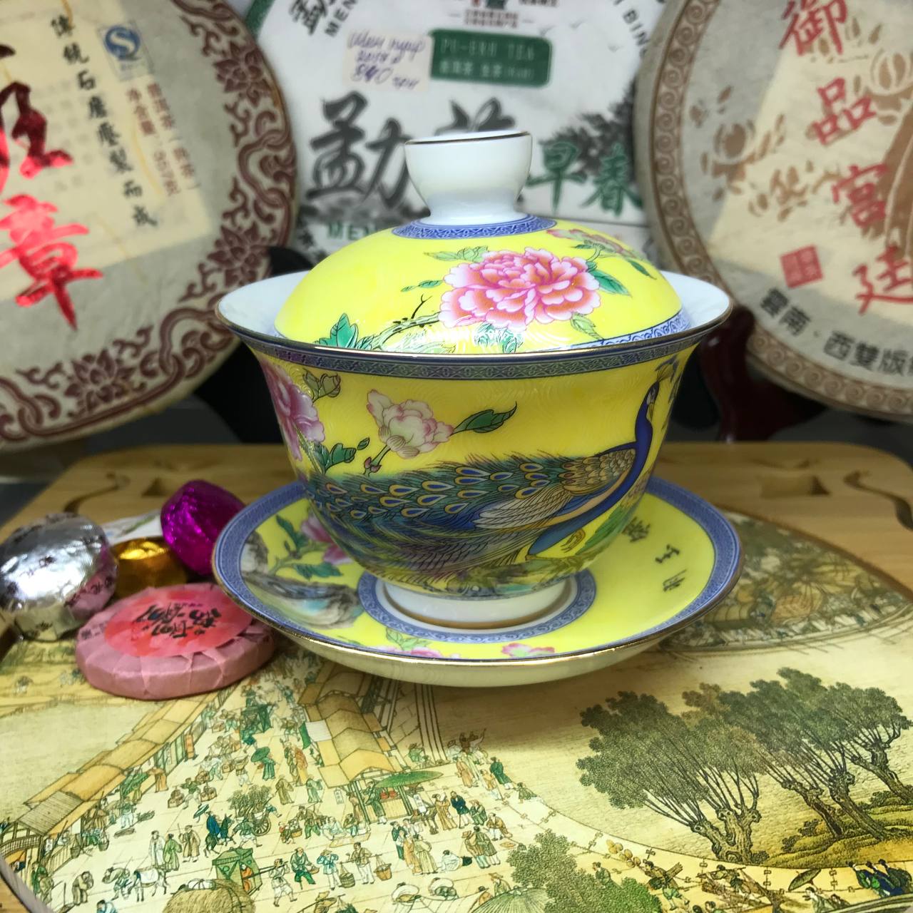 ГАЙВАНЬ ПАВИЧІ ЖОВТІ