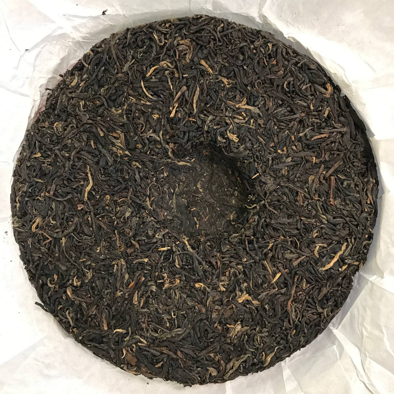 ГУ ШУ ХУН ЧА (古树红茶)