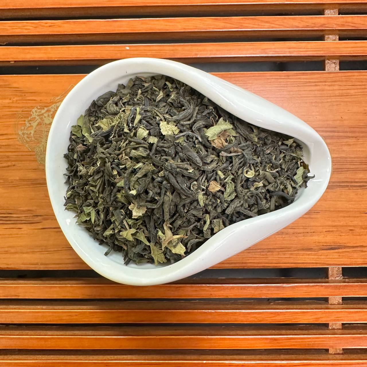 ЗЕЛЕНИЙ ЧАЙ З М’ЯТОЮ ГУАНДУН(绿茶薄荷茶 / Lǜ Chá Bò Hé Chá)