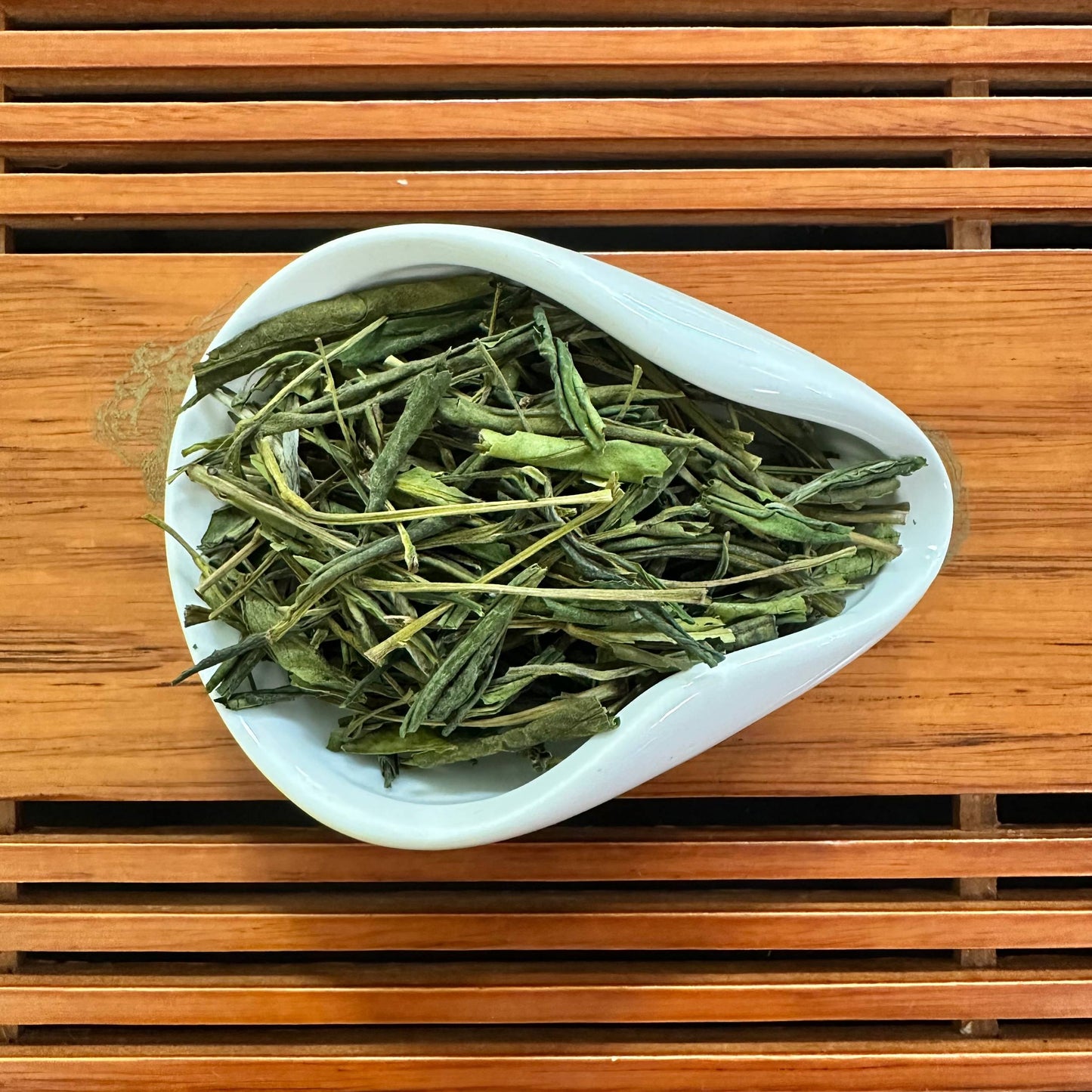 БІЛИЙ ЧАЙ "АКАЦІЄВИЙ БАЙ ЧА" (白茶 / Bái Chá / White Tea)