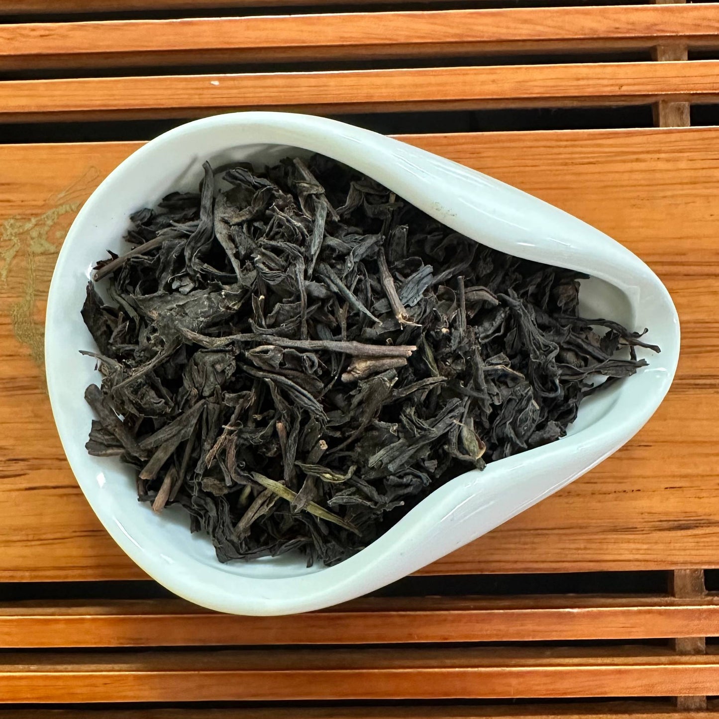 ДЯНЬ ХУН "СЯО ЧЖУН" (小种红茶 / Xiǎo Zhǒng Hóng Chá / Black Tea)